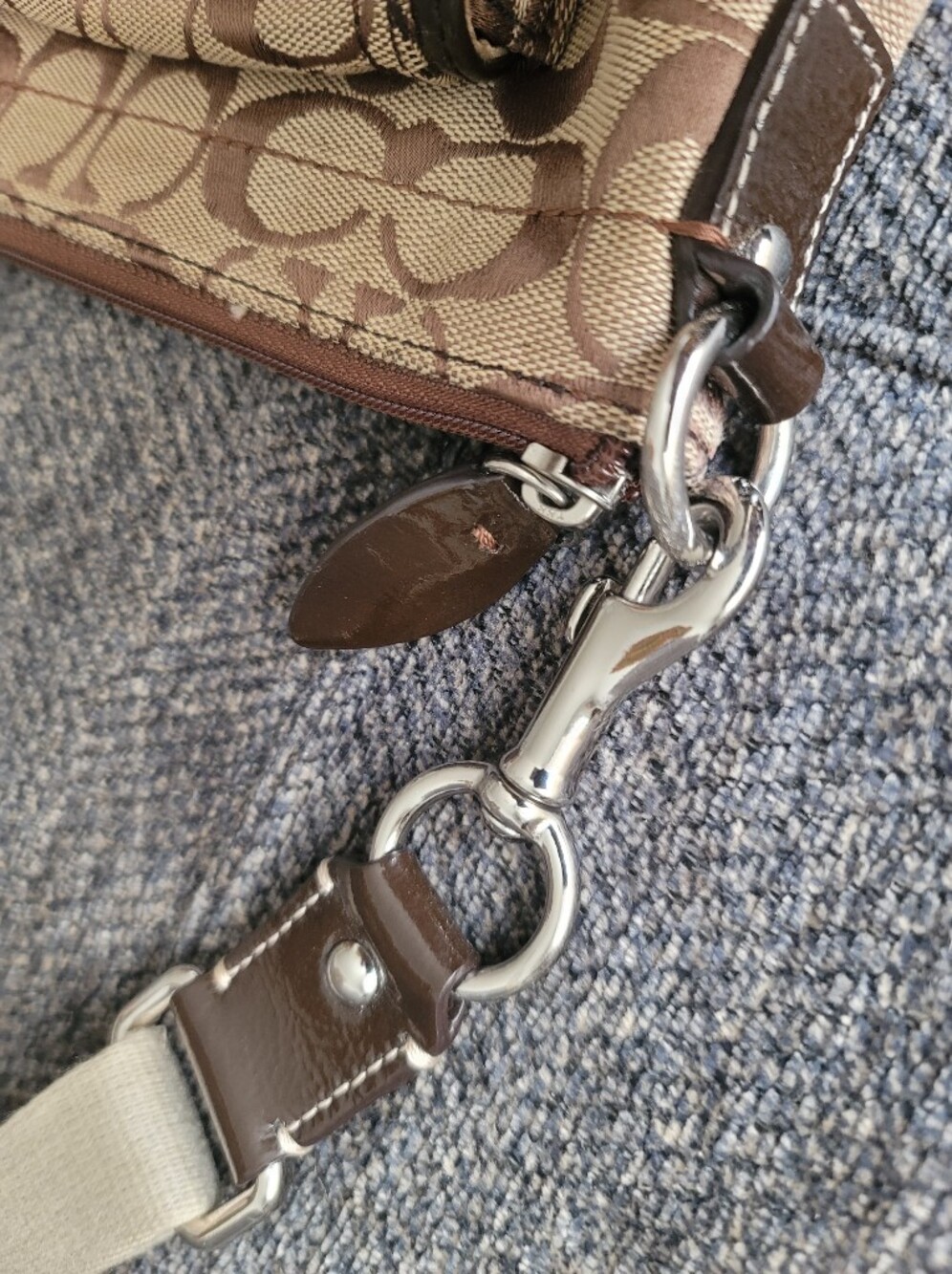 Coach Penelope Classic Khaki Crossbody Y2K Era - Picture 8 of 13